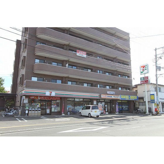 コンビニ　セブンイレブン仙台沖野小学校前店（コンビニ）まで317m