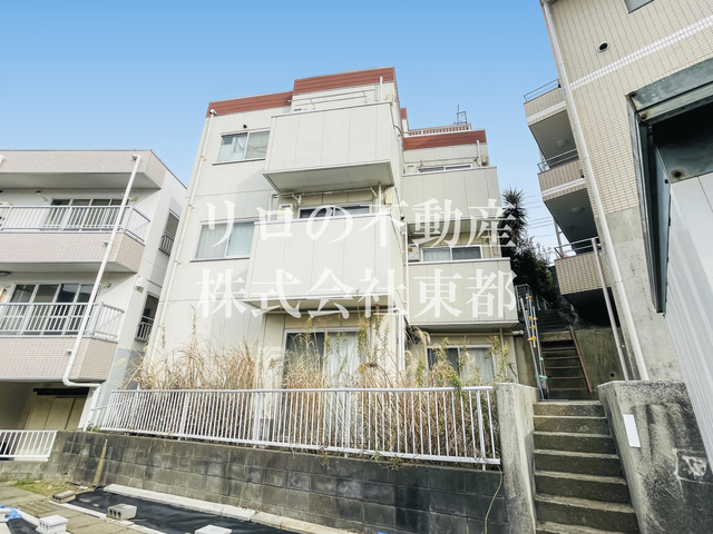 建物外観　インターネット使用料無料です。