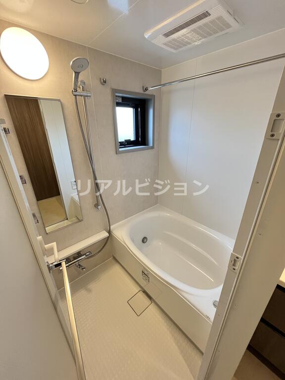 バス・シャワールーム　※こちらのお写真は他部屋になり参考写真です