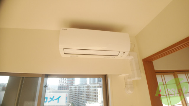 その他設備　リビングにエアコン設置してあります、暑い日も寒い日も快適です