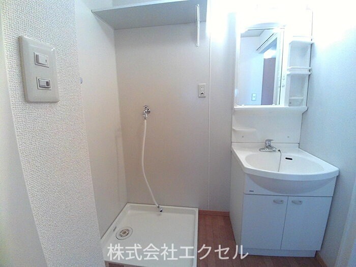 洗面設備　独立洗面台です。