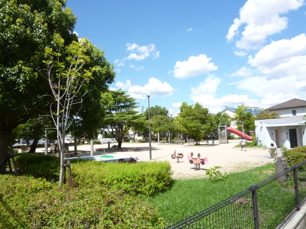 公園　佐璞丘公園（公園）まで869m