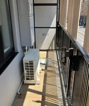 バルコニー　バルコニー