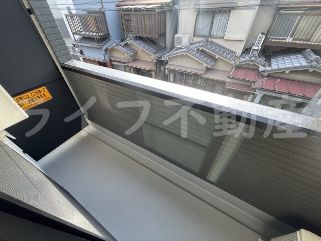 バルコニー　広々としたバルコニーです