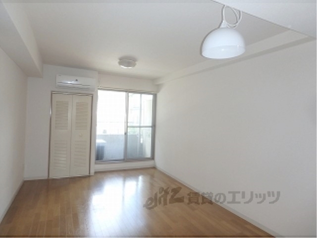 居室・リビング　居室