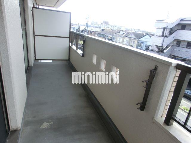 バルコニー　ベランダ