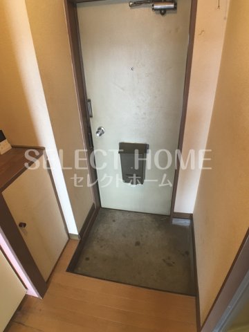 玄関　落ち着いた玄関です