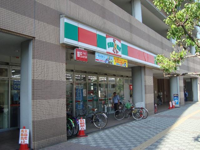 その他　サンクス若江岩田駅前店（その他）まで678m