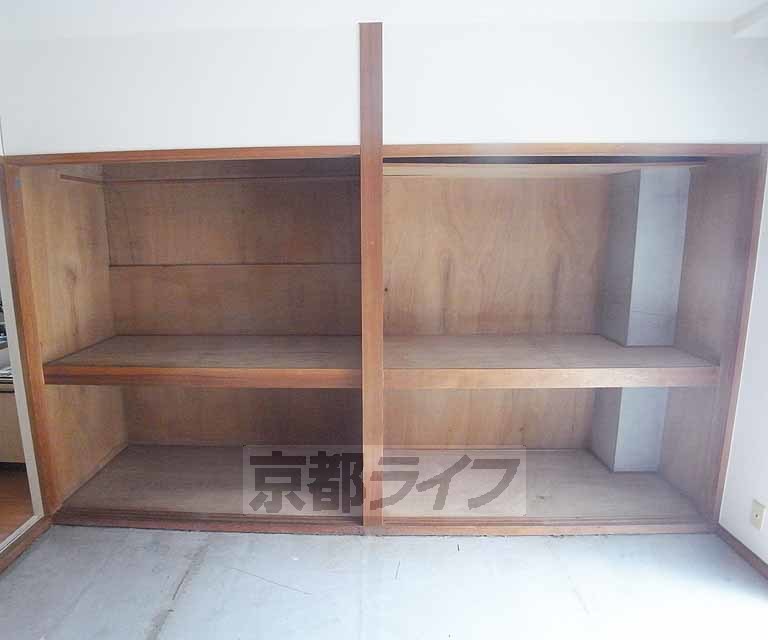 収納　広い収納スペースです。