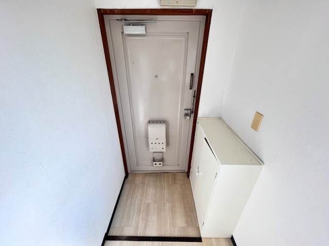 玄関　別号室イメージ