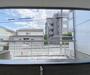 眺望　バルコニーからの景色です。前面が物件駐輪場と道路なので...