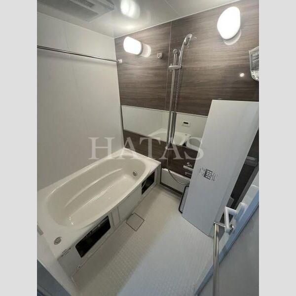 バス・シャワールーム　同物件別部屋です