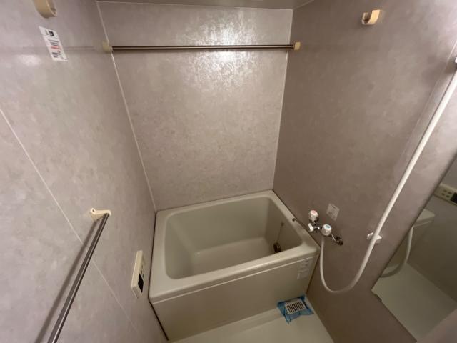 バス・シャワールーム　バス（イメージ）