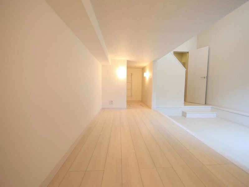 その他部屋・スペース　アンダーロフト5.4帖　ウォークインクローゼット（収納充実）