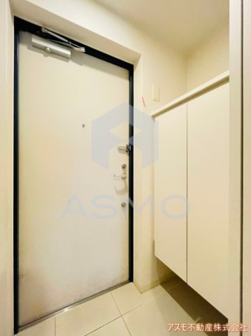 玄関　同マンション別部屋参考写真