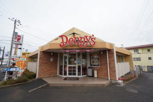 飲食店　デニーズ 仁戸名店（飲食店）まで744m