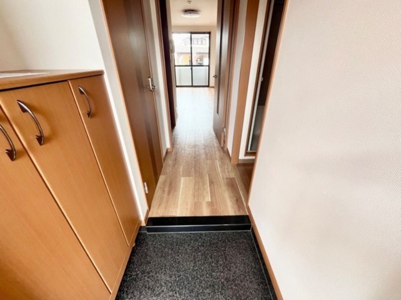 玄関　図面と現状に相違がある場合には現状を優先