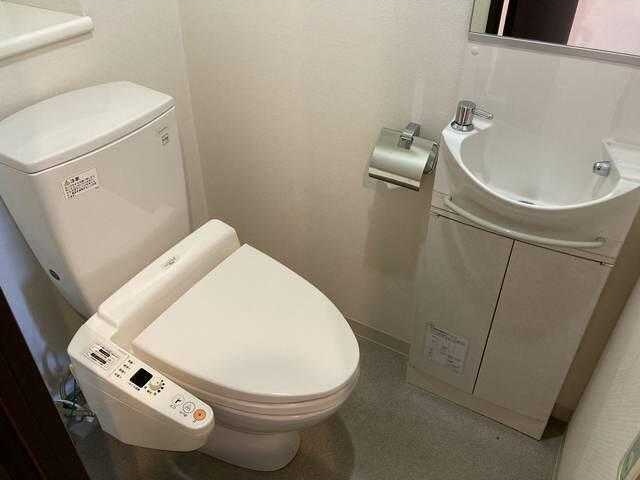 トイレ　別部屋参考写真