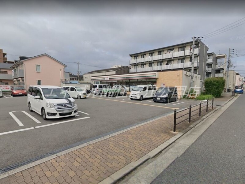 コンビニ　セブンイレブン大阪御崎8丁目店（コンビニ）まで115m