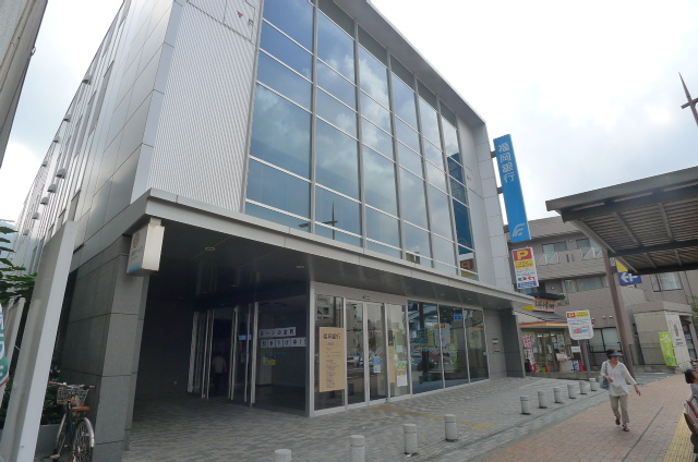 銀行　福岡銀行　八幡支店（銀行）まで631m