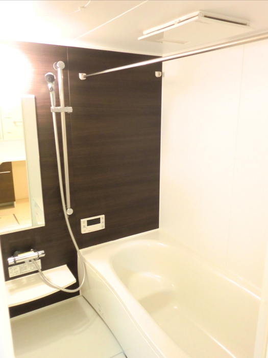 バス・シャワールーム　日々の疲れを癒すお風呂付です
