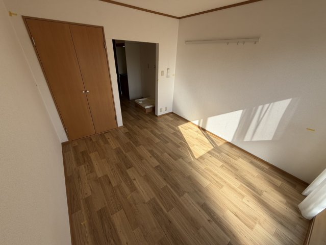 居室・リビング　こちらのリビングで趣味の時間をお楽しみください