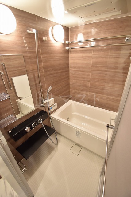 バス・シャワールーム　他号室参考写真