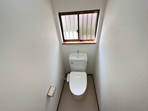 トイレ　室内写真