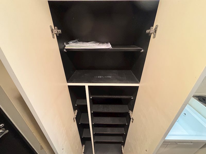 玄関　※同物件別号室写真