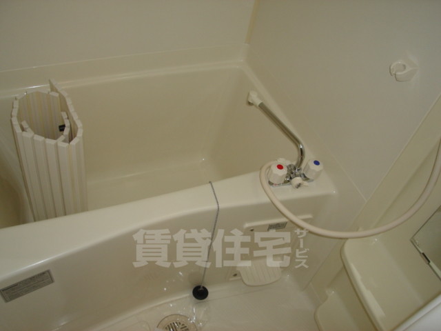 バス・シャワールーム　バスルーム