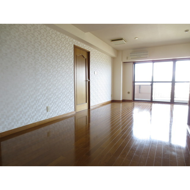 居室・リビング　別部屋の画像になります。