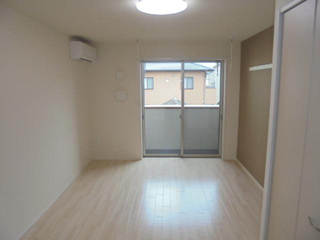 居室・リビング　洋室