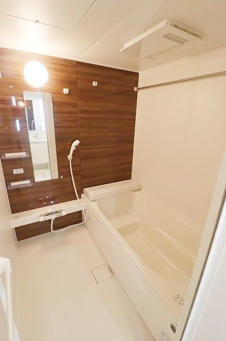 バス・シャワールーム　★お問い合わせはタウンハウジングまで★