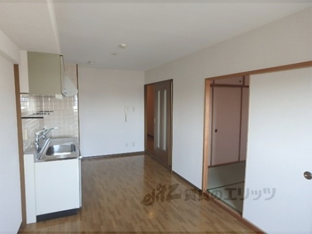 居室・リビング　リビング