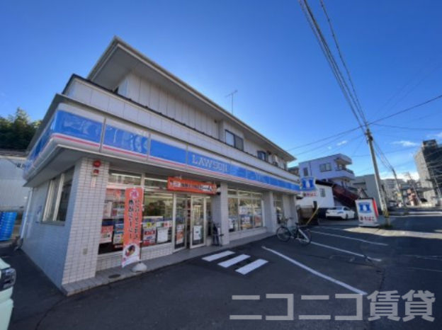 コンビニ　ローソン 仙台向山四丁目店（コンビニ）まで669m