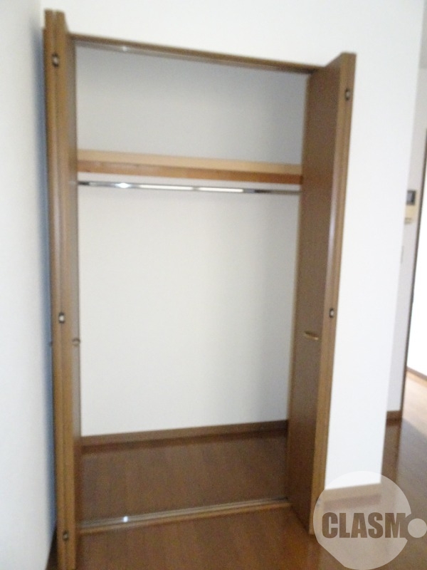 収納　クローゼット