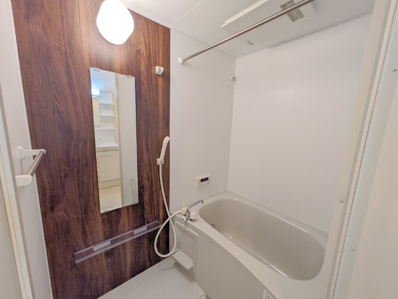 バス・シャワールーム　図面と現状に相違がある場合には現状を優先