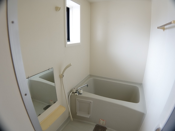 バス・シャワールーム　※他号室の写真です。