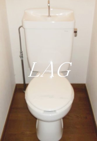 トイレ　トイレです。