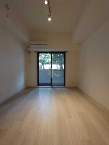 居室・リビング　プライムアーバン三軒茶屋III