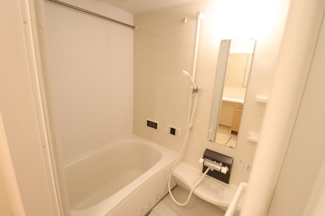 バス・シャワールーム　１０７浴室