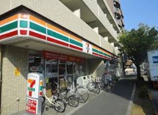コンビニ　セブンイレブン 墨田緑4丁目店（コンビニ）まで232m