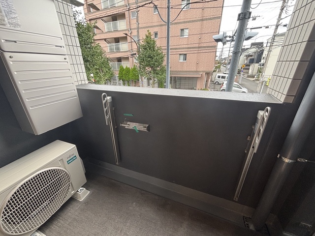 バルコニー　同施工会社参考写真です