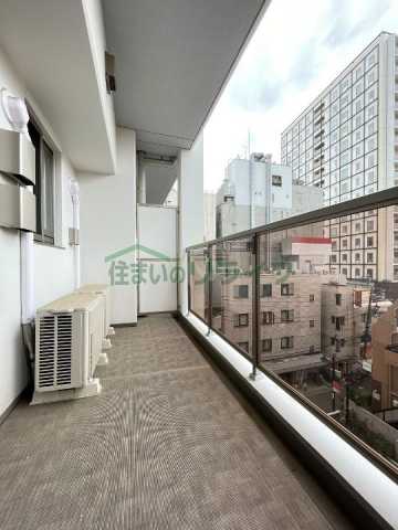 バルコニー　室内見学承ります。当店掲載物件以外もまとめてお問合頂けます。