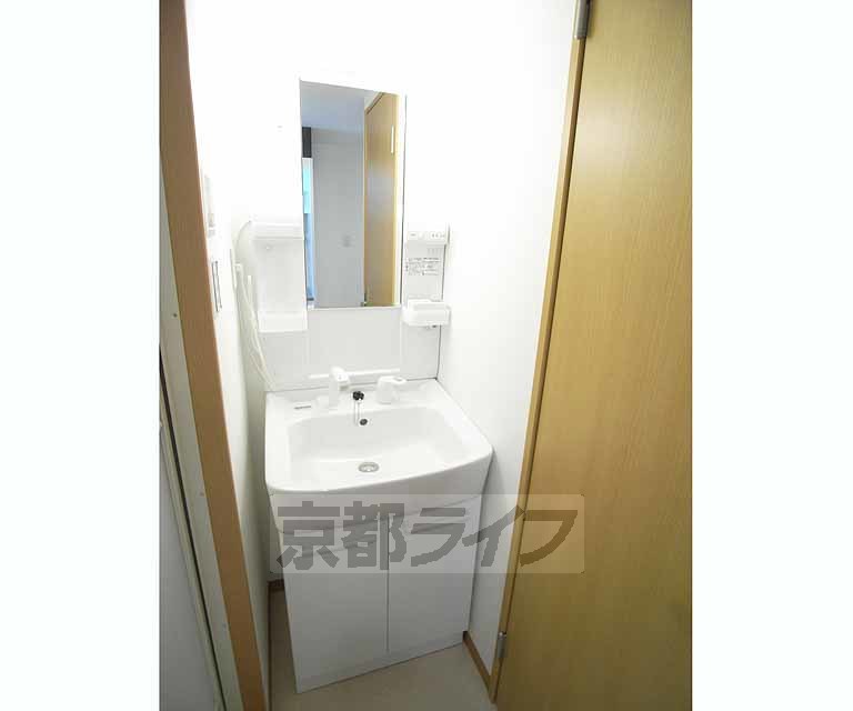 洗面設備　洗面台です。