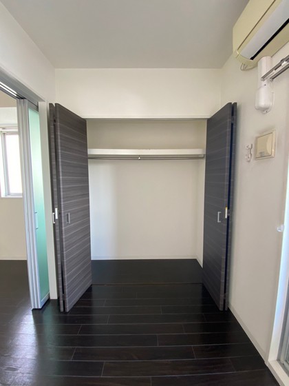 収納　※別部屋の写真です