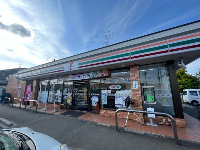 コンビニ　セブンイレブン岩沼武隈店（コンビニ）まで800m