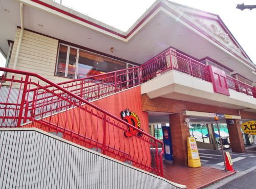 飲食店　デニーズ西新宿店（飲食店）まで635m