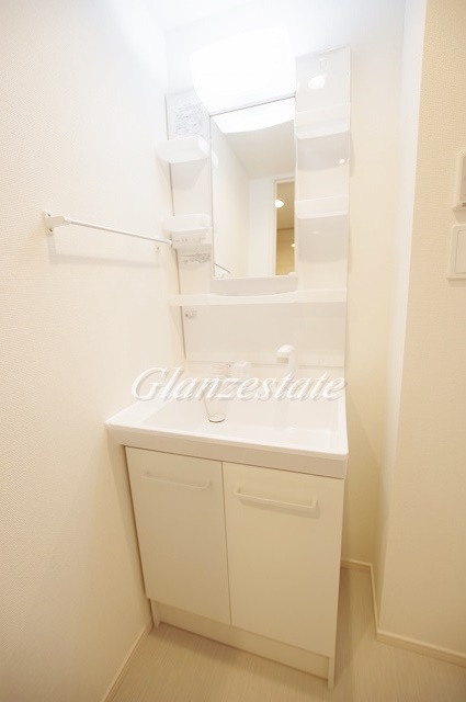 洗面設備　☆女性に嬉しい独立洗面台☆