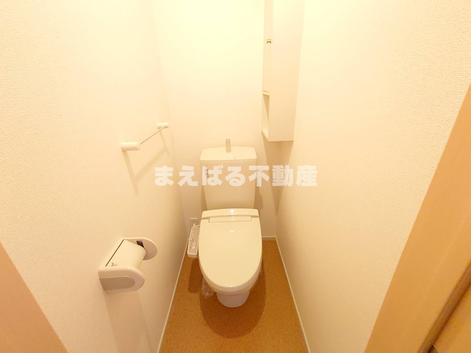 トイレ　※写真別部屋